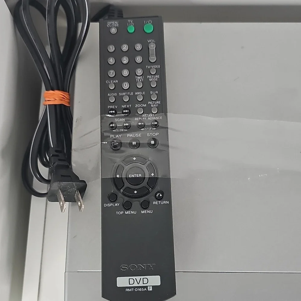 Sony DVP-NS575P DVD Player Silver Progressive Scan DTS w/ Remote